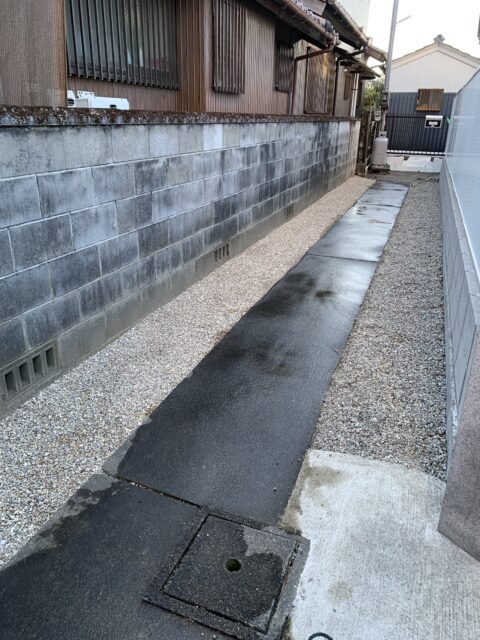 個人邸アプローチ砂利敷き工事